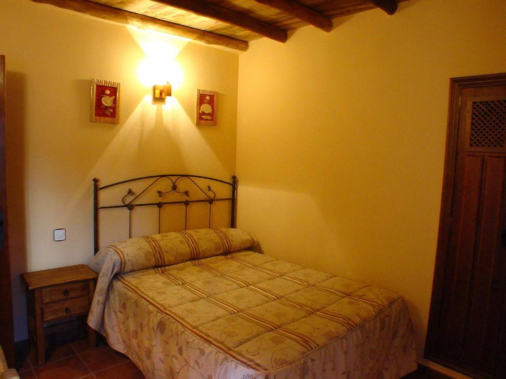 Apartamentos Posadas De Granadilla 사르사 데 그라나디야 외부 사진